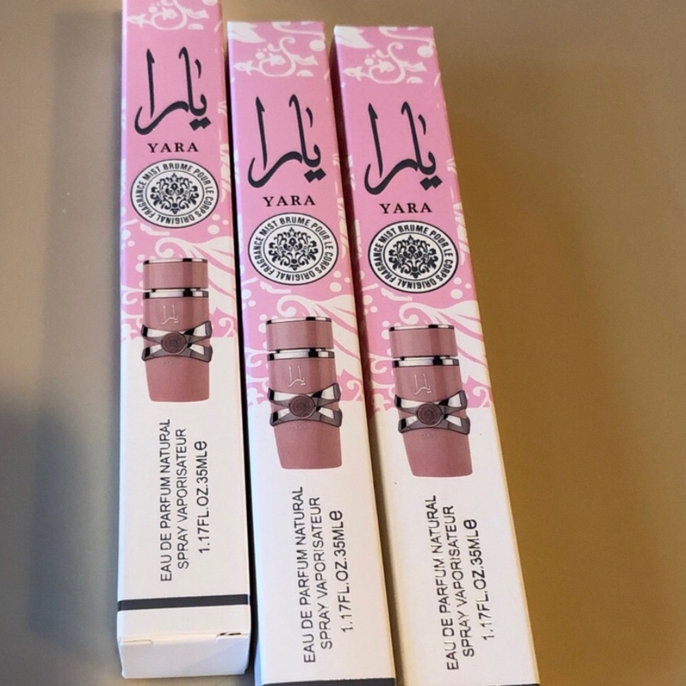 Lattafa Yara Pink vanilla tangerine🍊musk